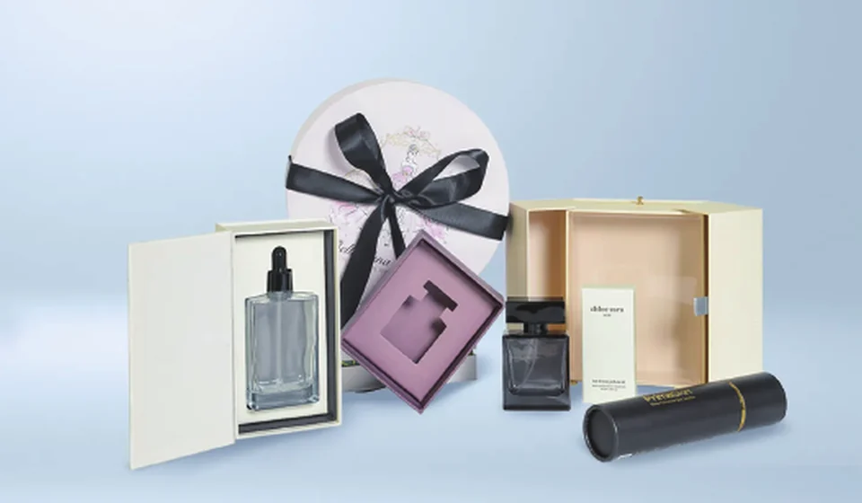 Cosmetics packaging scene
