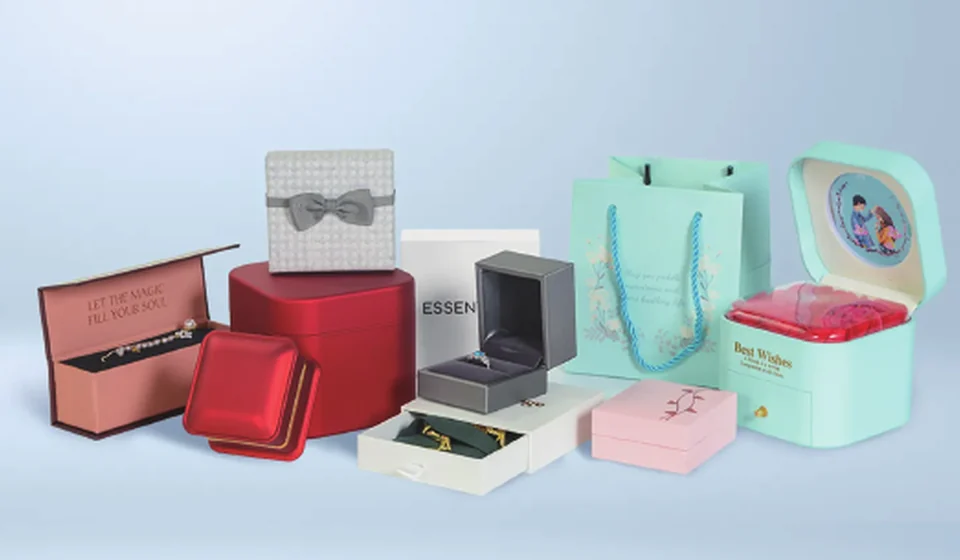 Jewellery packaging scene