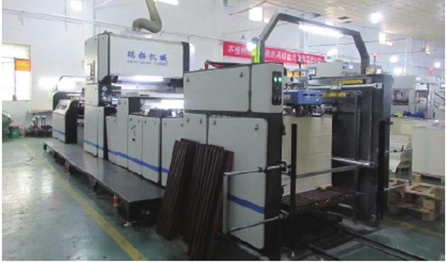 Laminating equipment